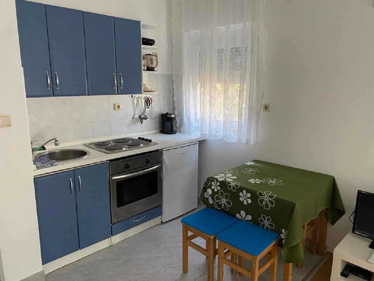 Apartments Olea Rab Town Exterior foto