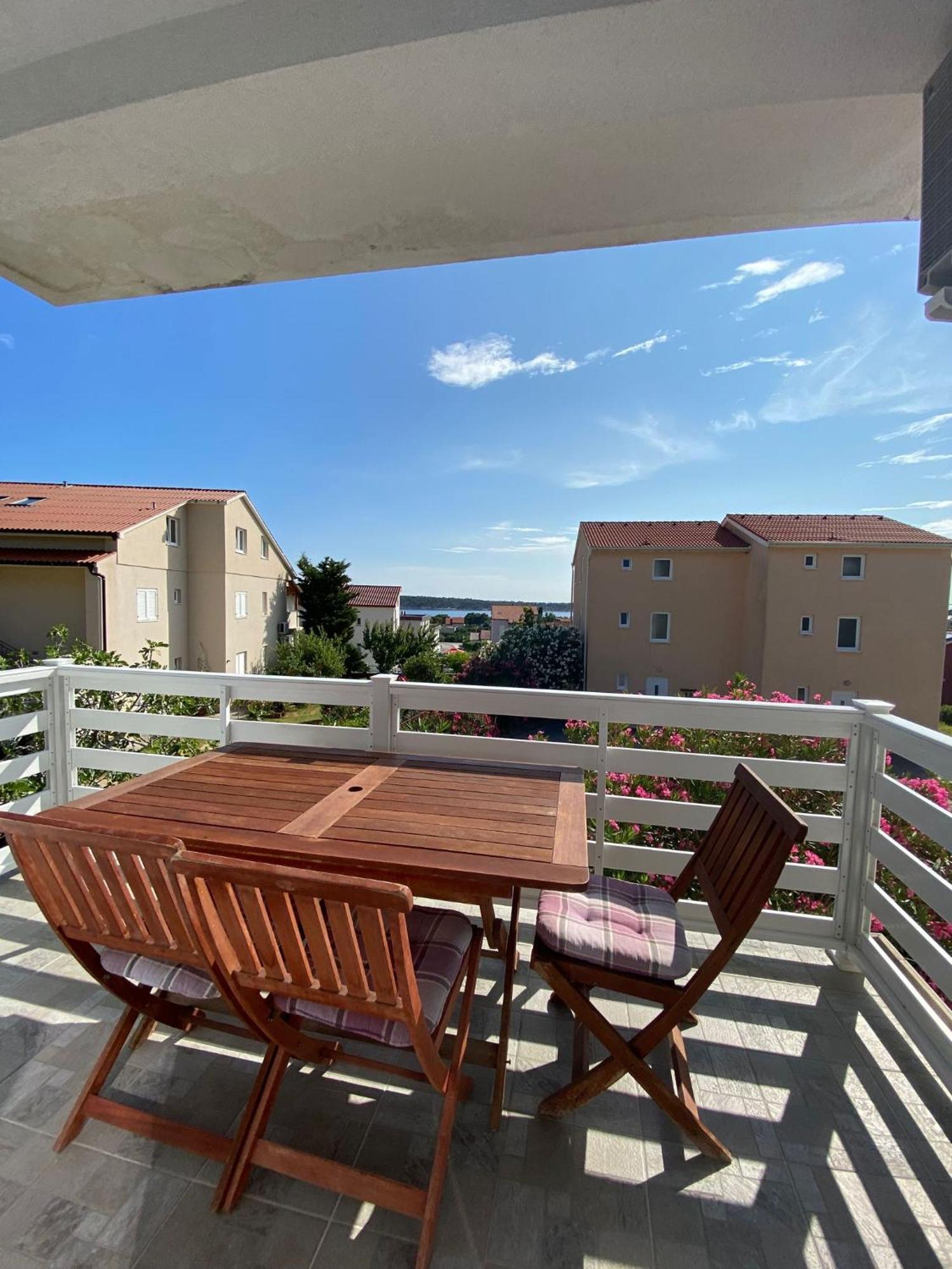 Apartments Olea Rab Town Exterior foto